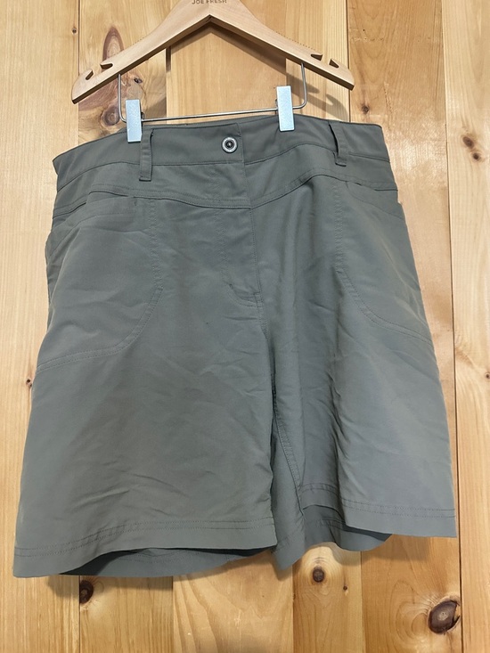MEC Pants - MEC Mountain Equipment Co-op Terrena Hiking Shorts - Women's Size 16 - Grey